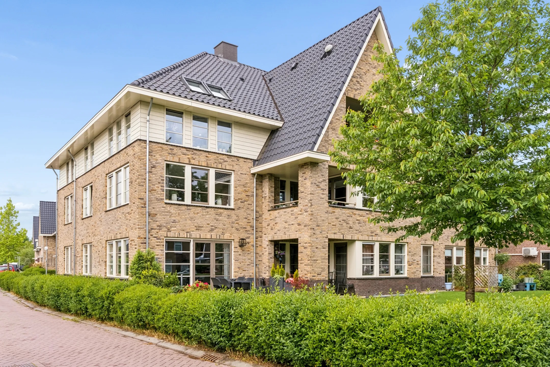 Benedenwoning Rozeboomlaan 2 in Zwolle