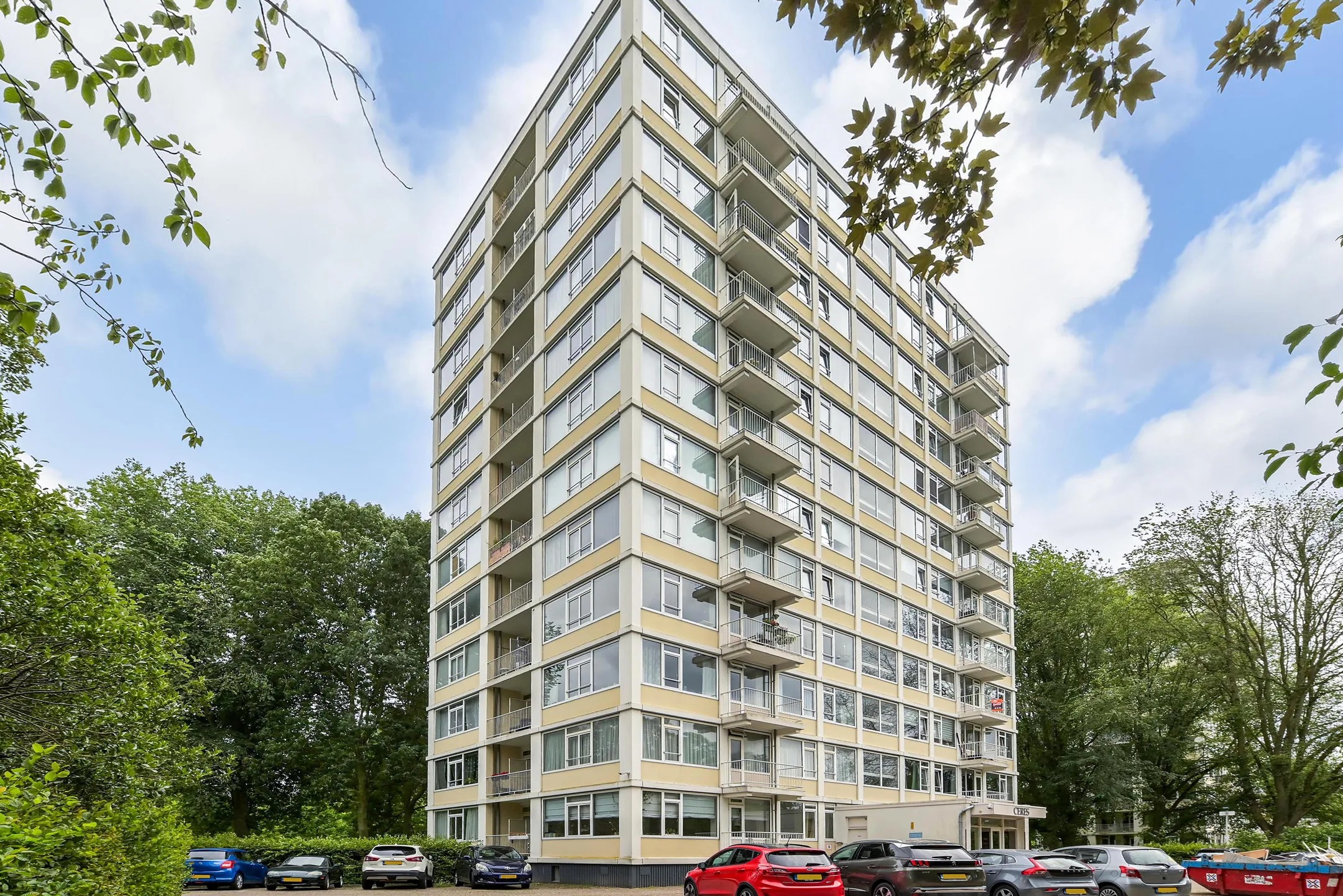 Portiekflat Tarwekamp 107 in Den Haag