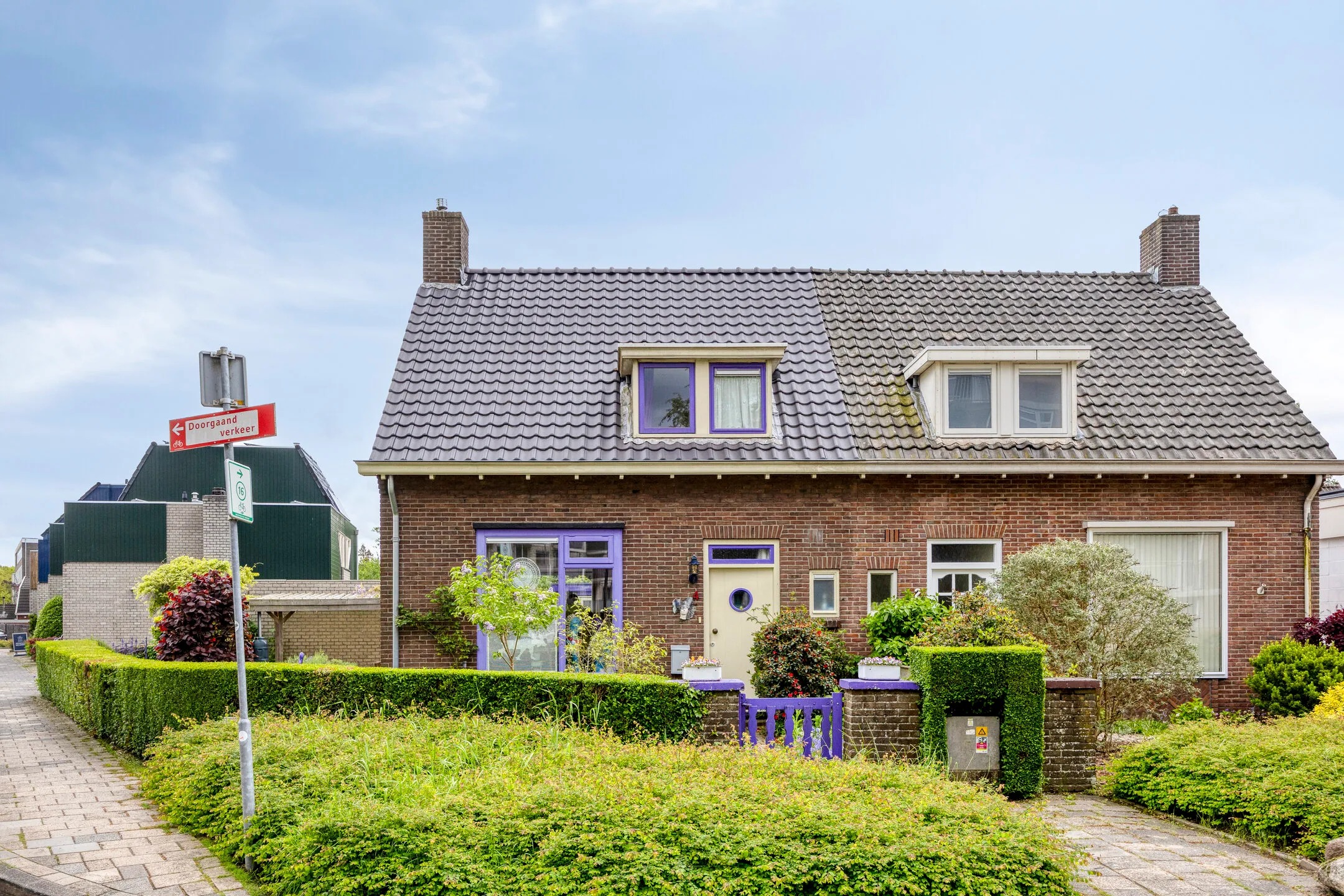 2-onder-1-kapwoning Wethouder Buningstraat 4 in Assen