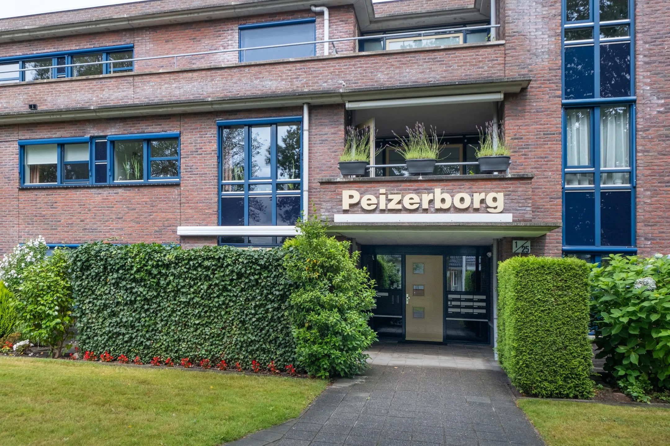 Portiekflat de Woert 25 in Peize