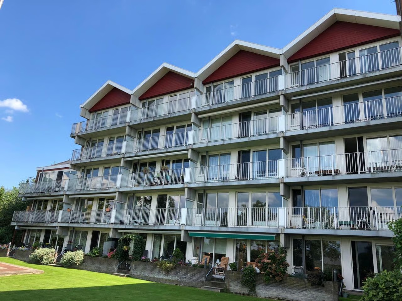 Galerijflat Mevrouw van Wieringenplein 39 in Mijdrecht