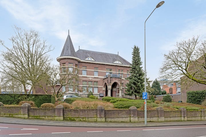 Portiekflat (appartement) Kruisstraat 2 in Heerlen