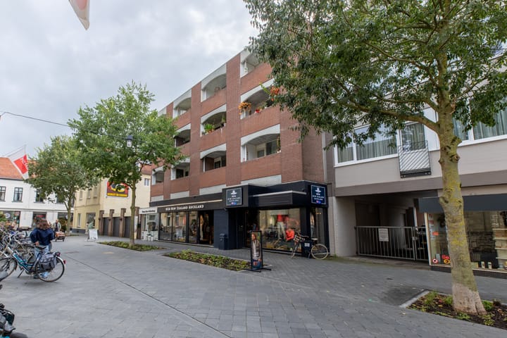 Galerijflat (appartement) Dr Erensstraat 66 in Valkenburg