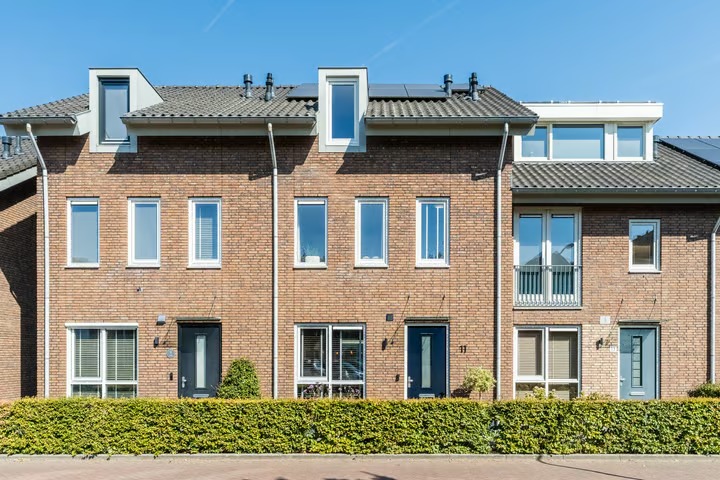 Tussenwoning Sint Jozefhof 11 in Made