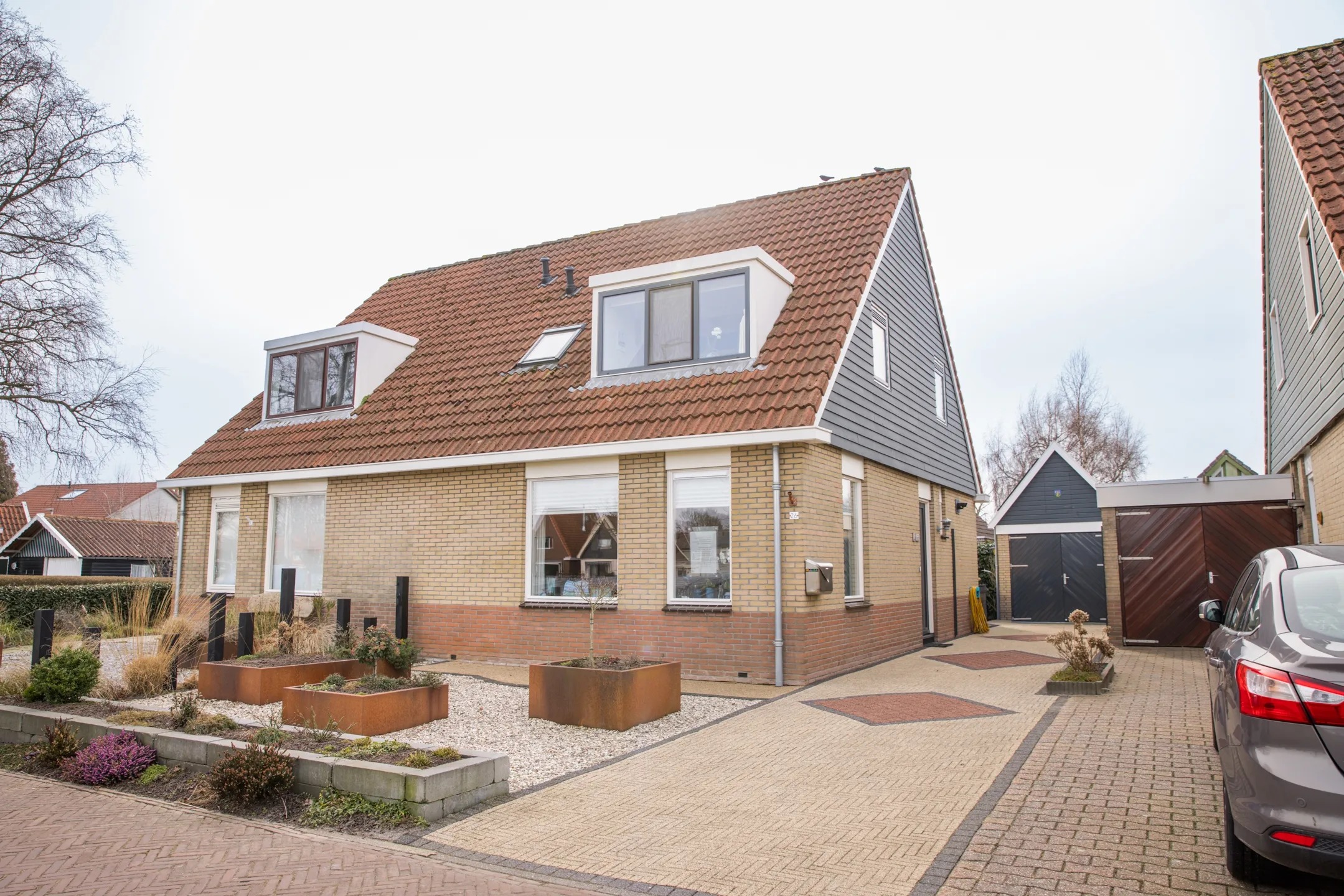 2-onder-1-kapwoning Grote Zijlroede 26 in Makkum