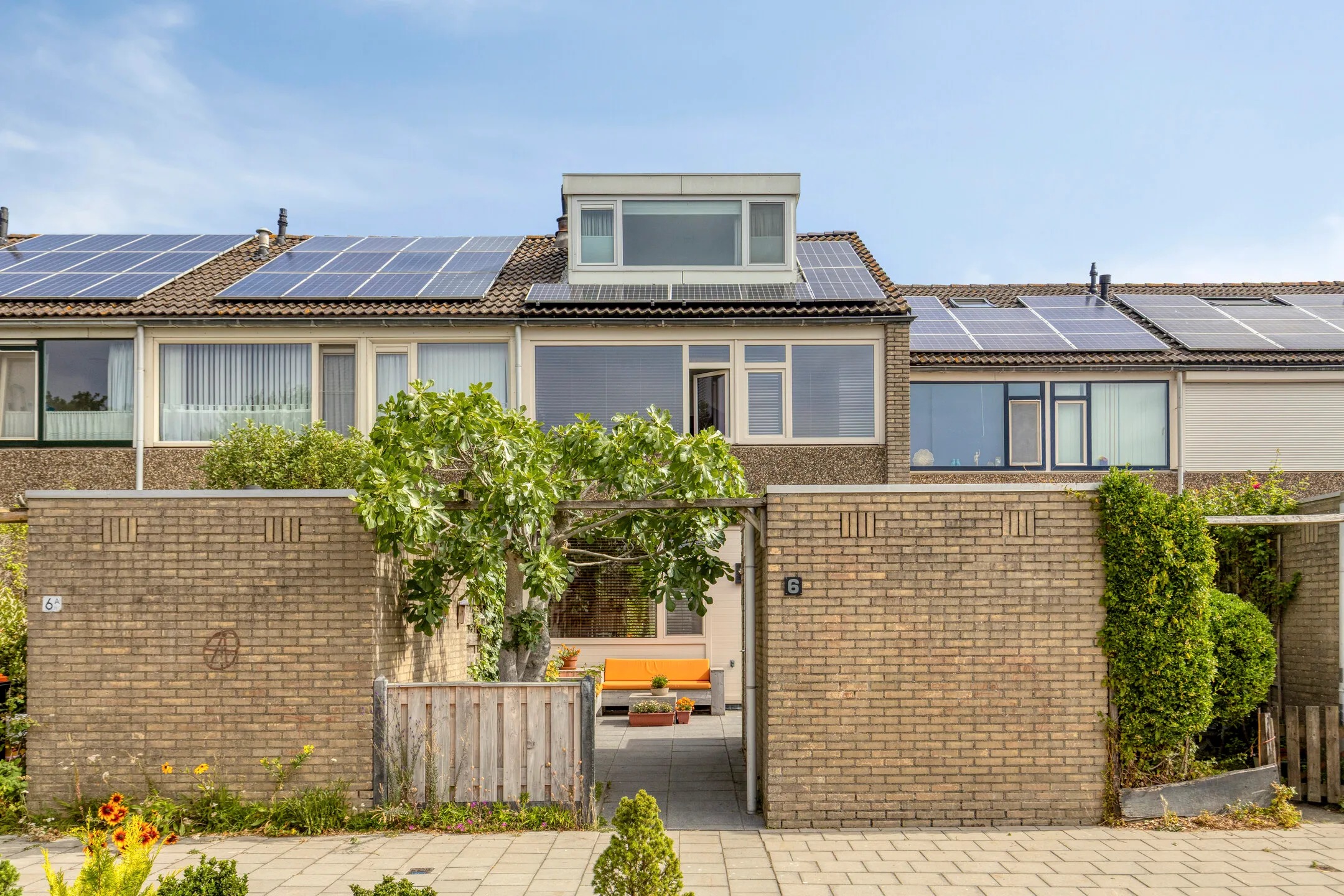 Tussenwoning Hunzestraat 6 in Oost-Souburg