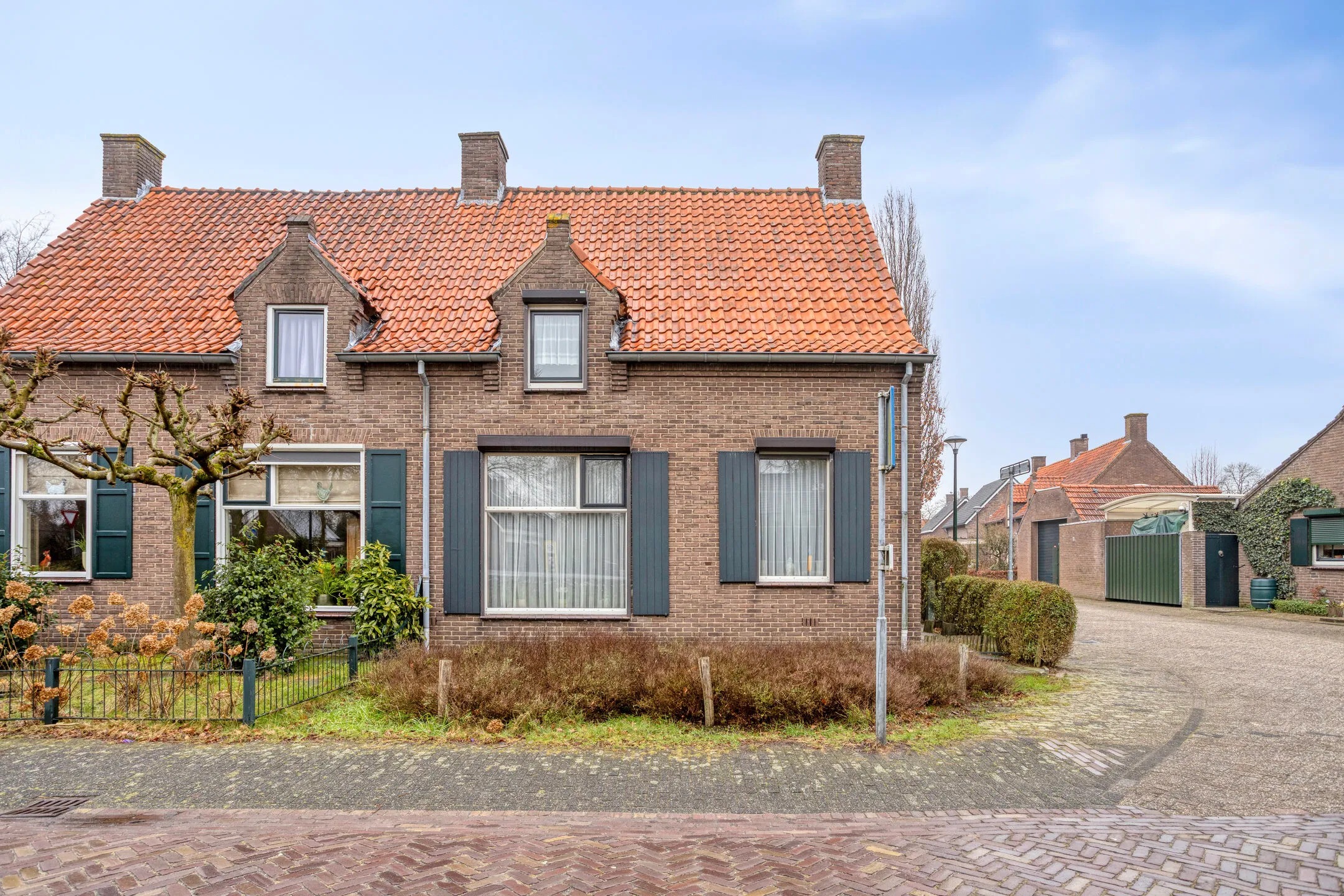 2-onder-1-kapwoning Oegstgeestsestraat 16 in Berlicum
