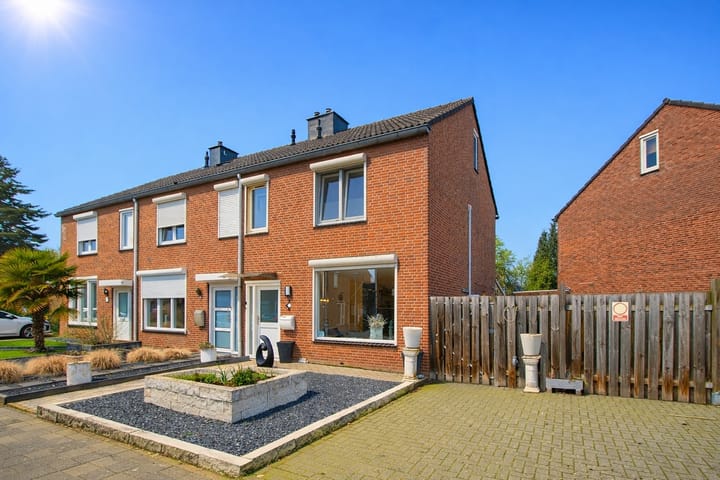 Hoekwoning Schuttersdreef 31 in Heythuysen