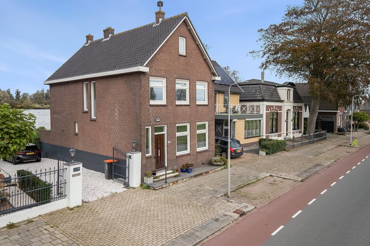 Herenhuis, vrijstaande woning Ringdijk 448 Ridderkerk