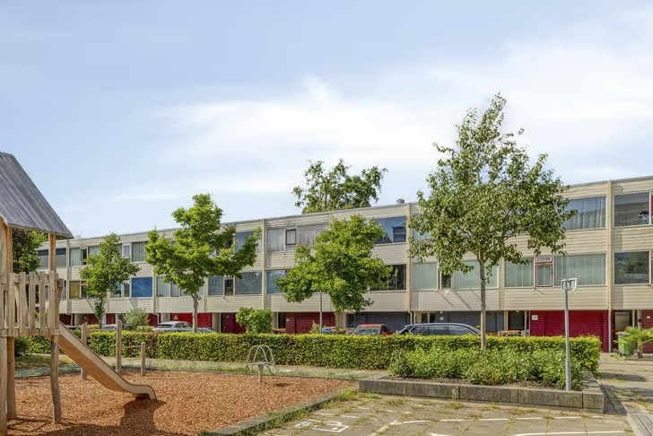 Tussenwoning (drive-in woning) Langenhorst 21 in Ede