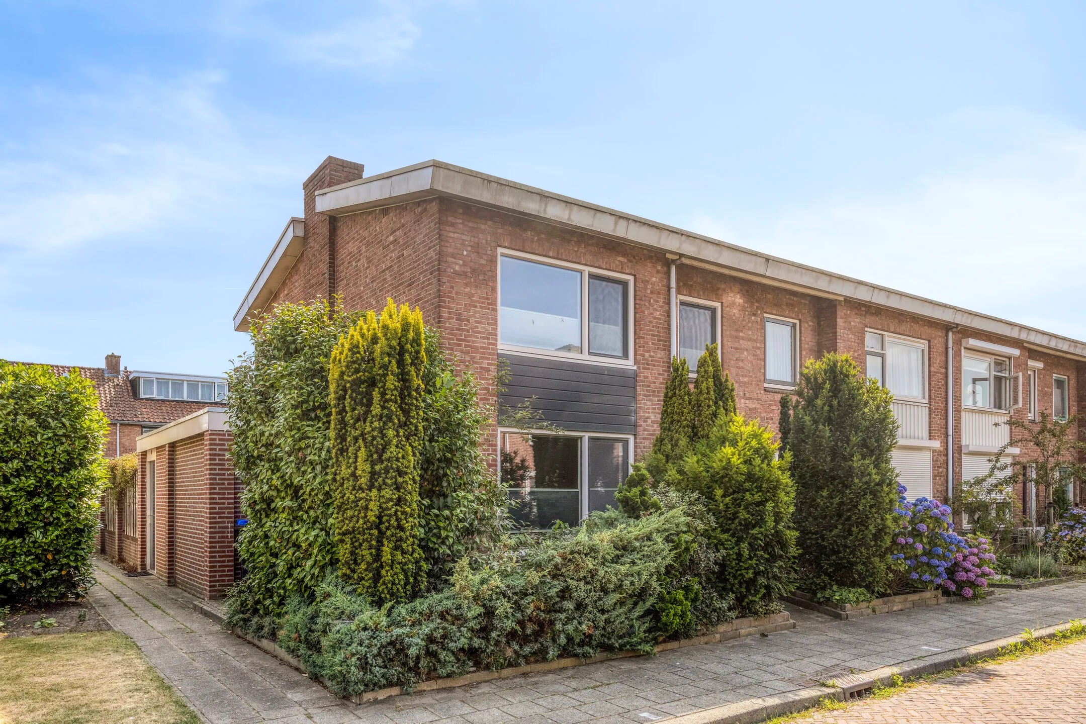 Hoekwoning Populierenstraat 12 in Winterswijk
