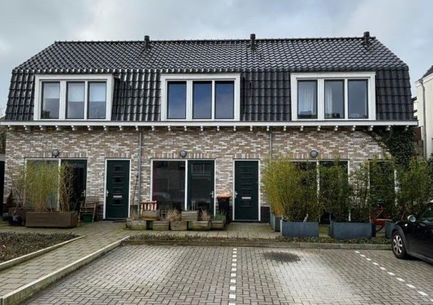 Tussenwoning Nieuw Baarnstraat 9 in Baarn