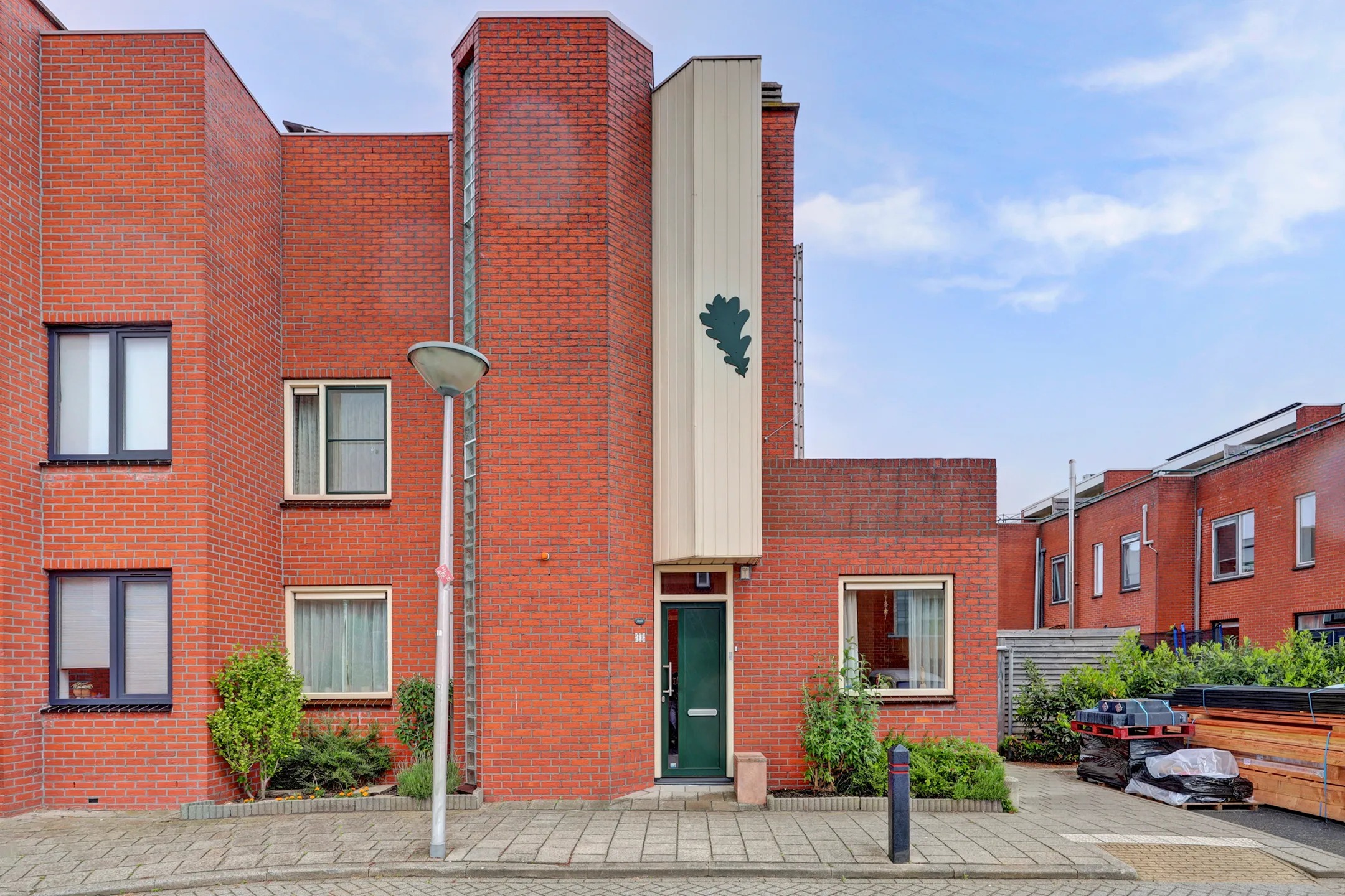 Hoekwoning Eikenhof 60 in De Lier