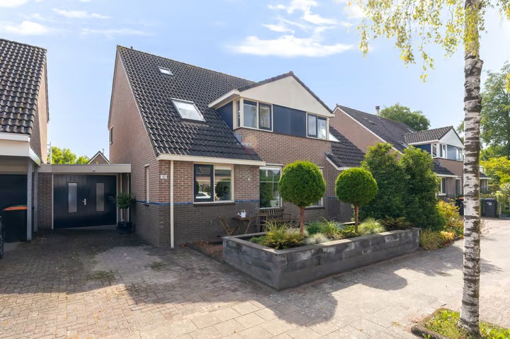 Geschakelde 2-onder-1-kapwoning De Bouw 110 in Bovenkarspel