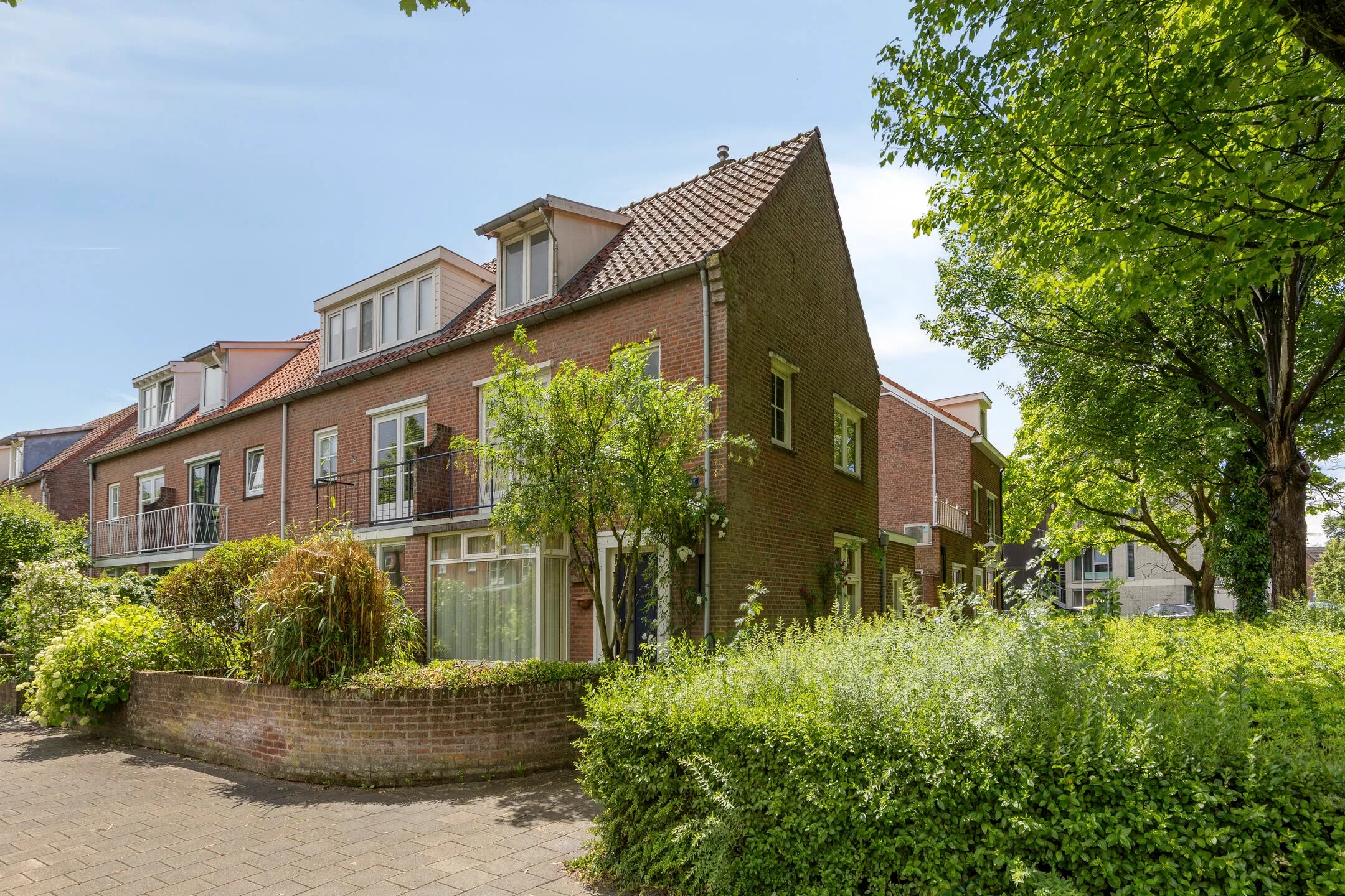Hoekwoning Hogendriesstraat 1 in Tilburg
