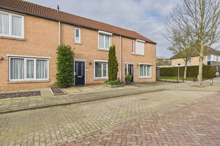 Tussenwoning Leharstraat 4 in Hulst