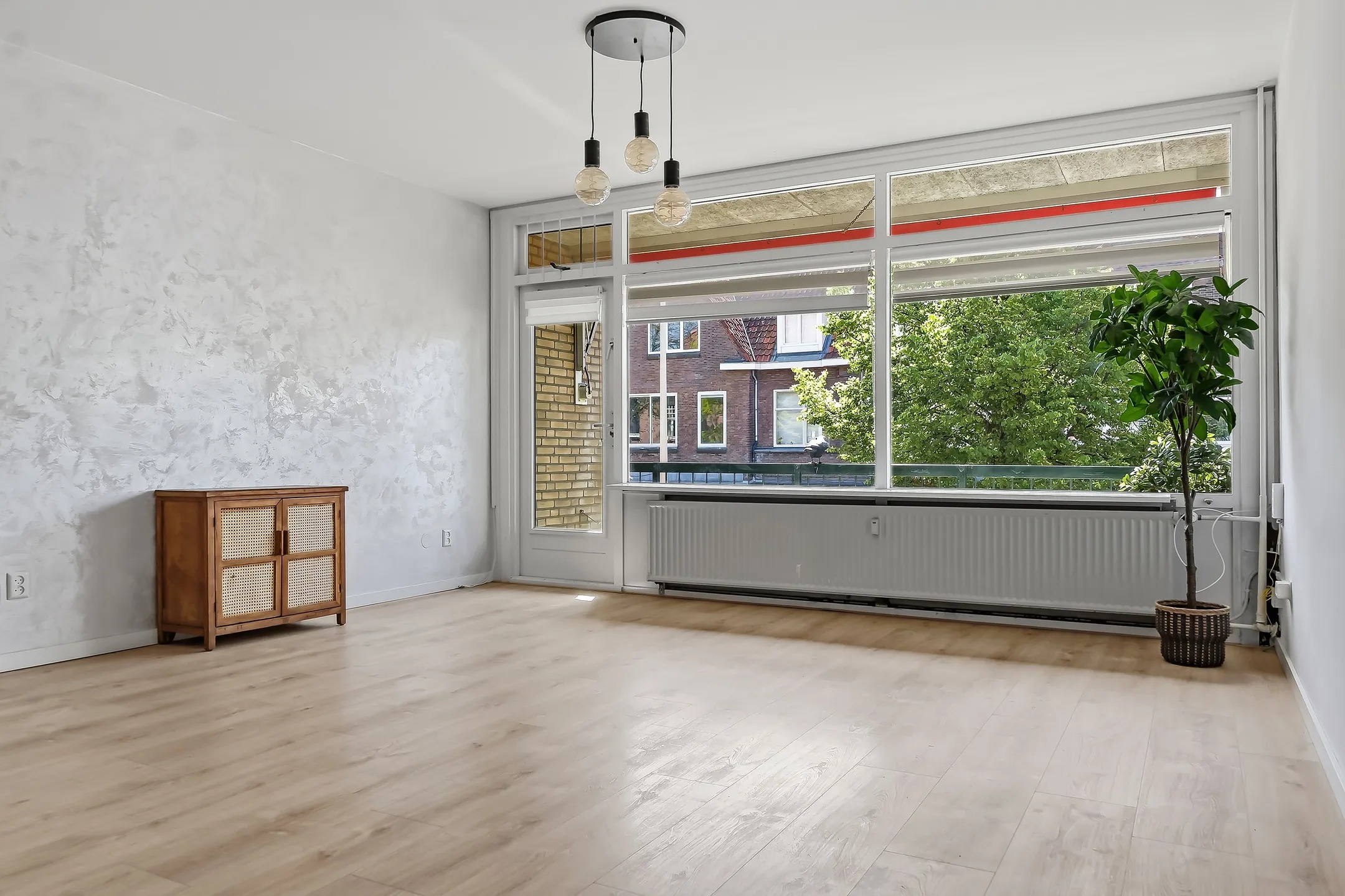 Tussenverdieping Loosduinse Hoofdstraat 217 in Den Haag