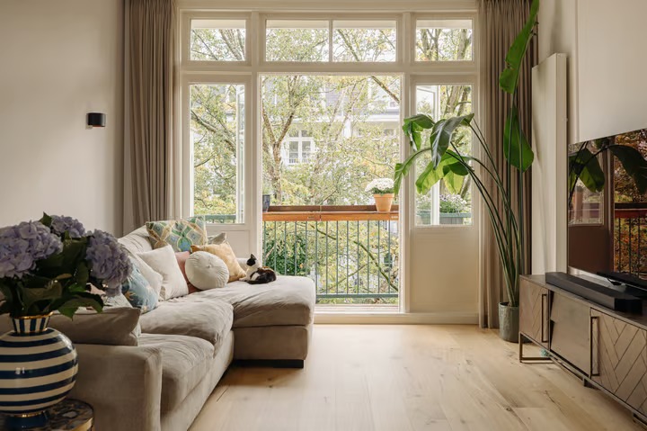 Bovenwoning Admiraal De Ruijterweg 146 2 in Amsterdam