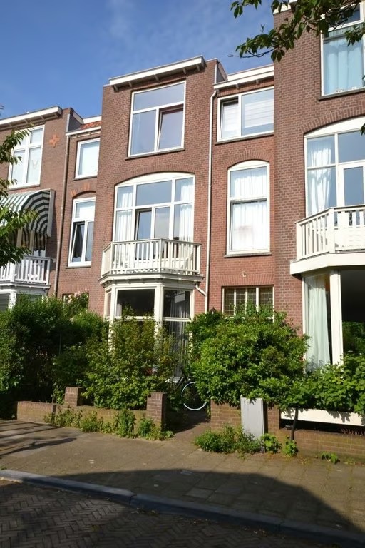 Verspringend Eikstraat 17 Den Haag