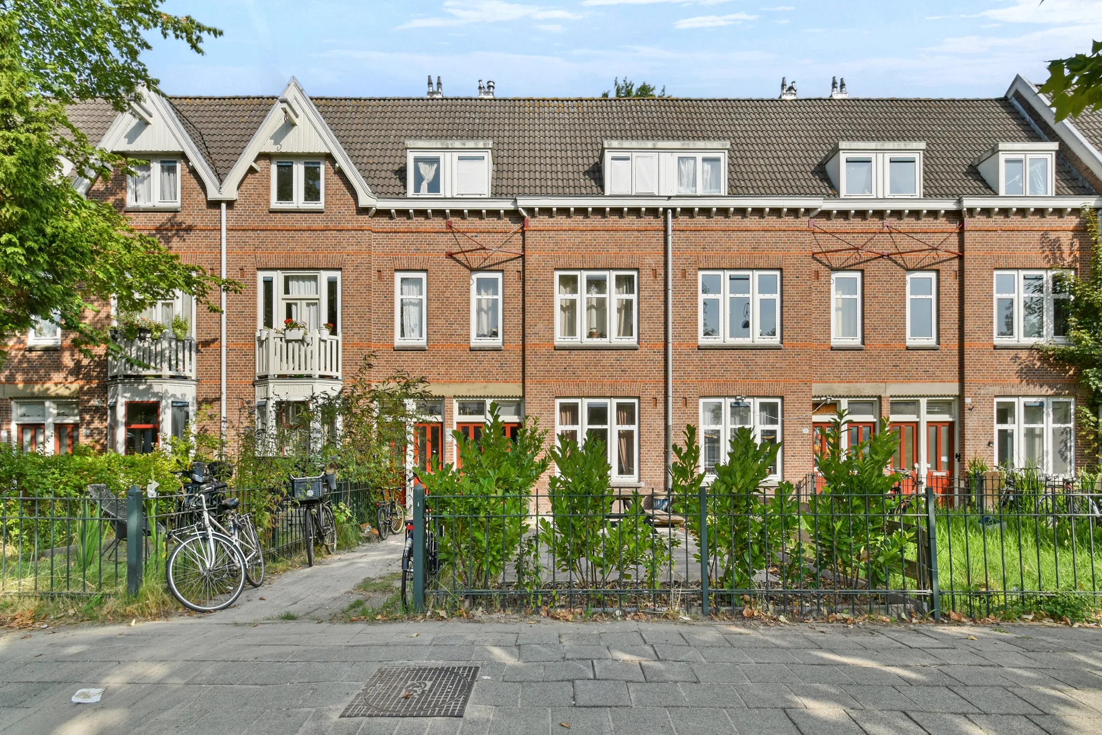 Benedenwoning Meeuwenlaan 169 B in Amsterdam