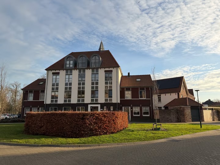 Portiekflat Stadsparklaan 12 in 's-Heerenberg