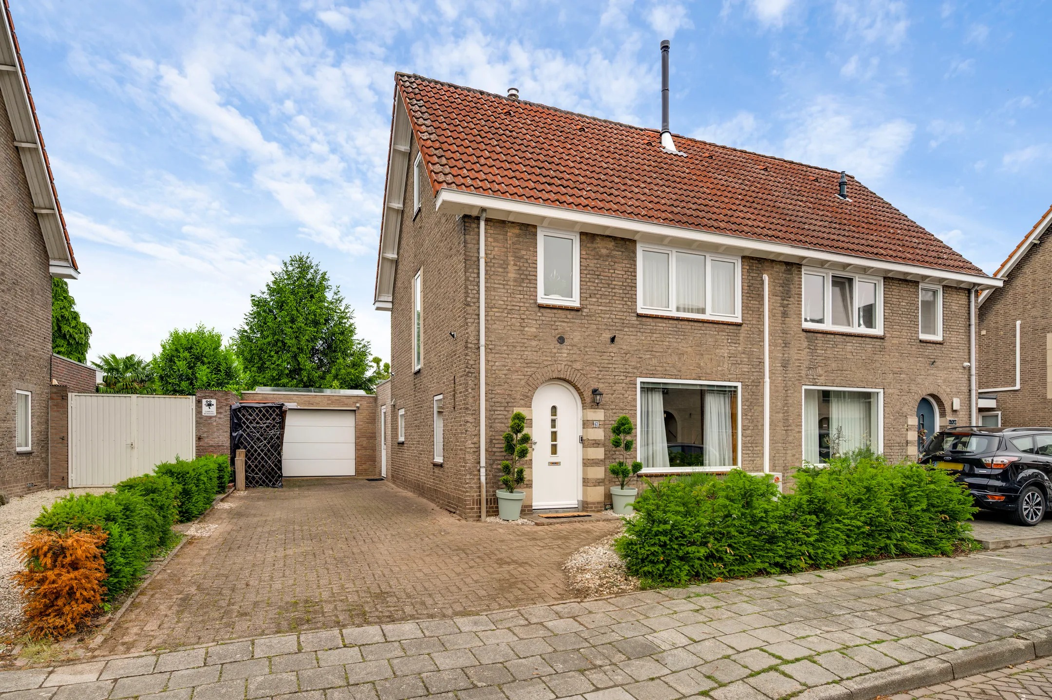 2-onder-1-kapwoning Molenstraat 61 in Geleen