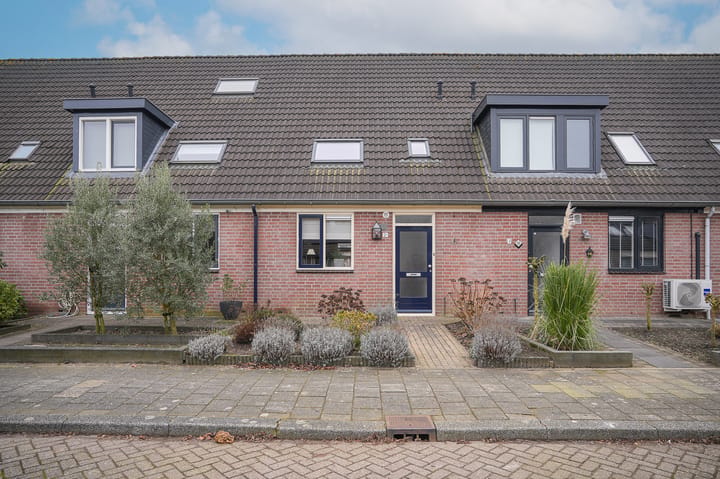 Tussenwoning Seringenstraat 21 in Opheusden