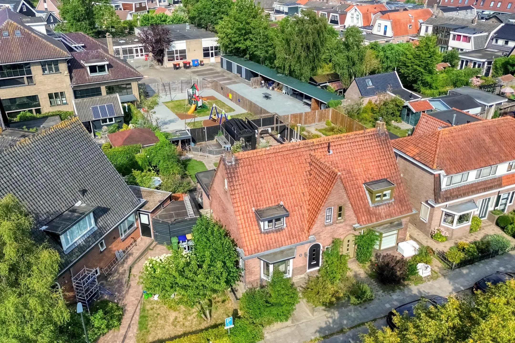 2-onder-1-kapwoning Spoorlaan 13 in Schagen
