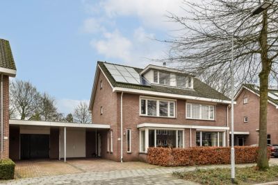 Geschakelde 2-onder-1-kapwoning Wethouder van der Zandeweg 56 in Elspeet
