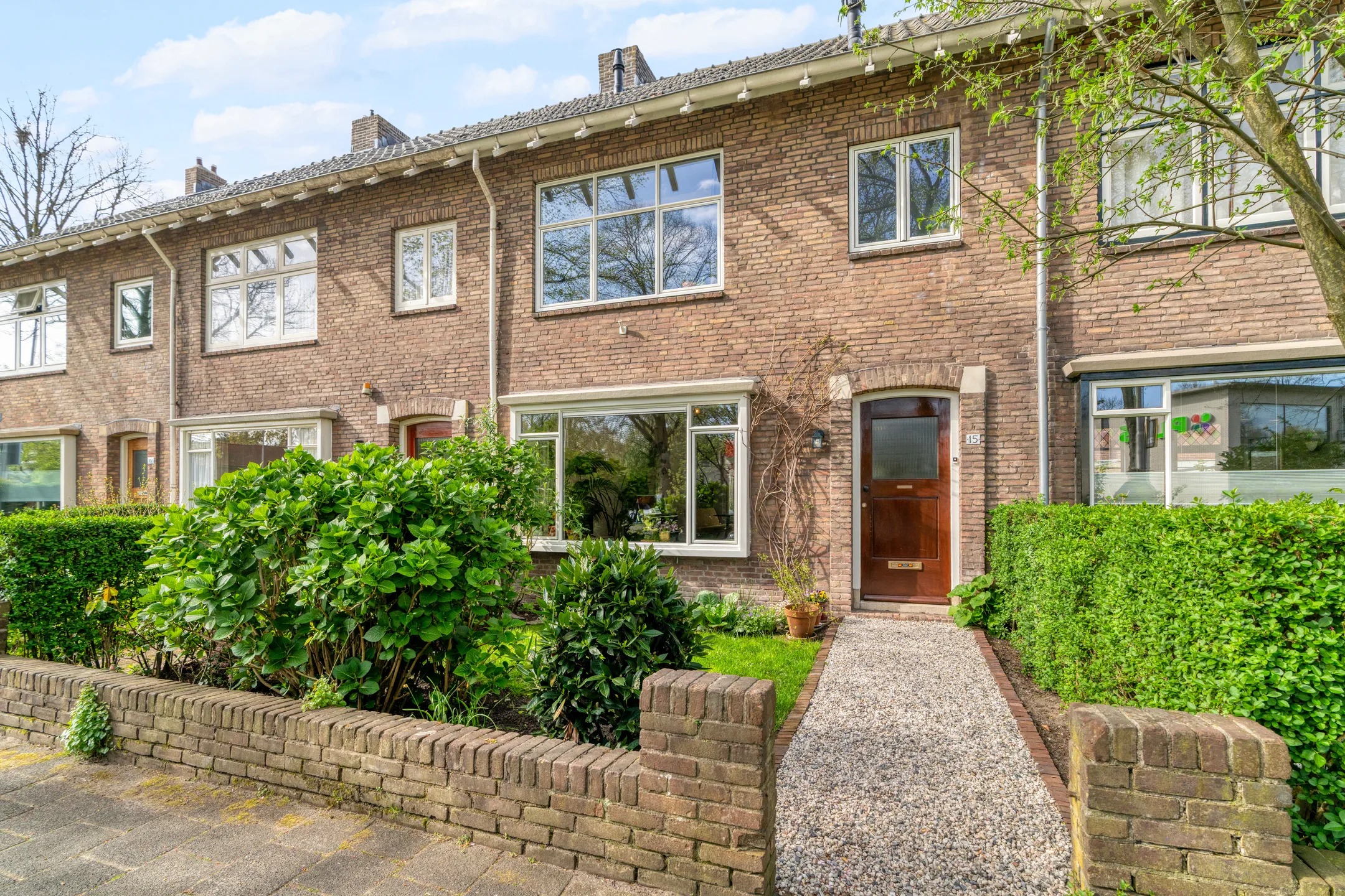 Tussenwoning Van Miereveltlaan 15 in Delft