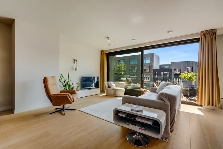 Tussenverdieping Nydia Ecurystraat 45 in Amsterdam