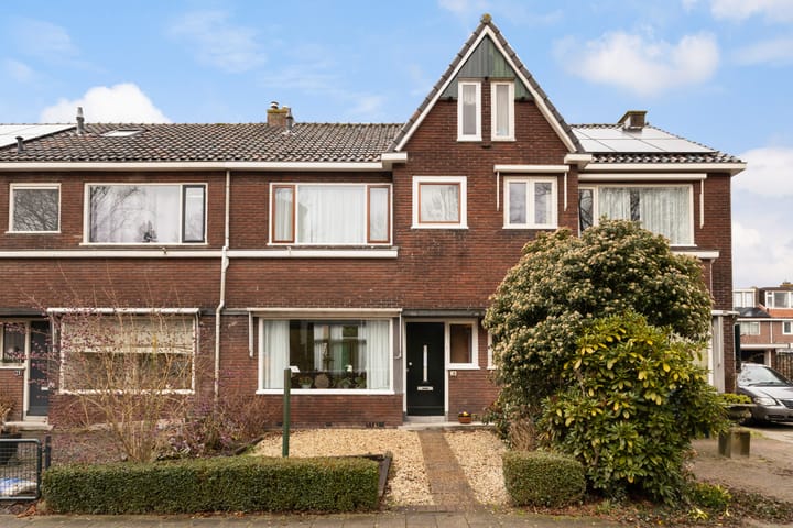Tussenwoning van Baerlestraat 28 in Gouda