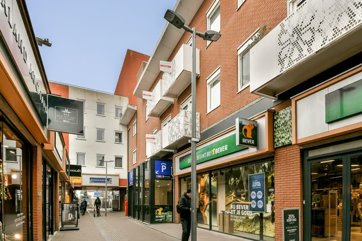 Portiekflat Polderplein 139 in Hoofddorp