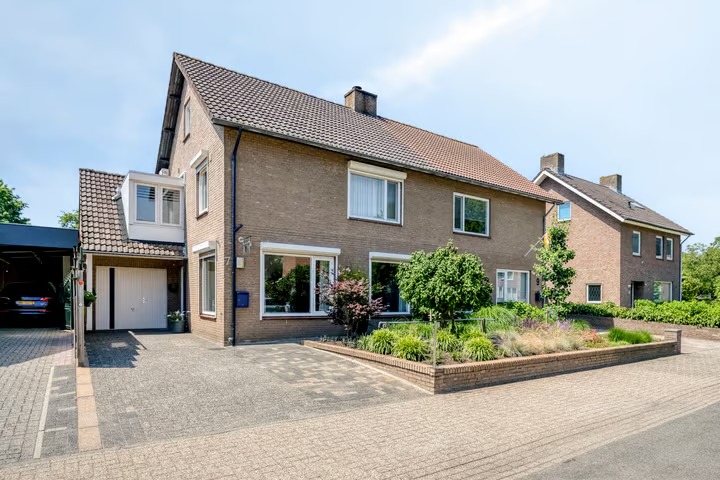 2-onder-1-kapwoning Pastoor Vogelsstraat 7 in Ommel