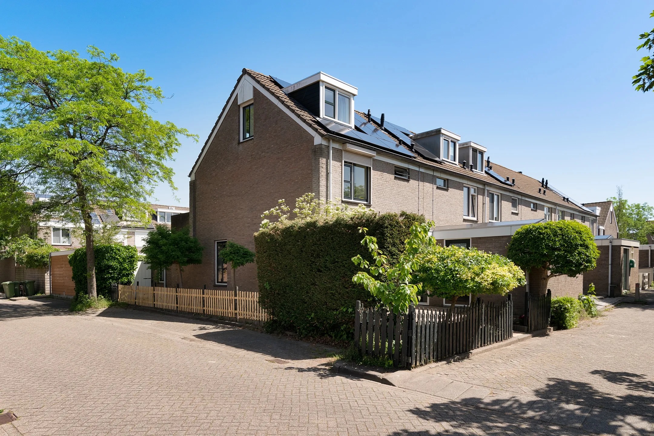 Hoekwoning Munnikplaat 8 in Monnickendam