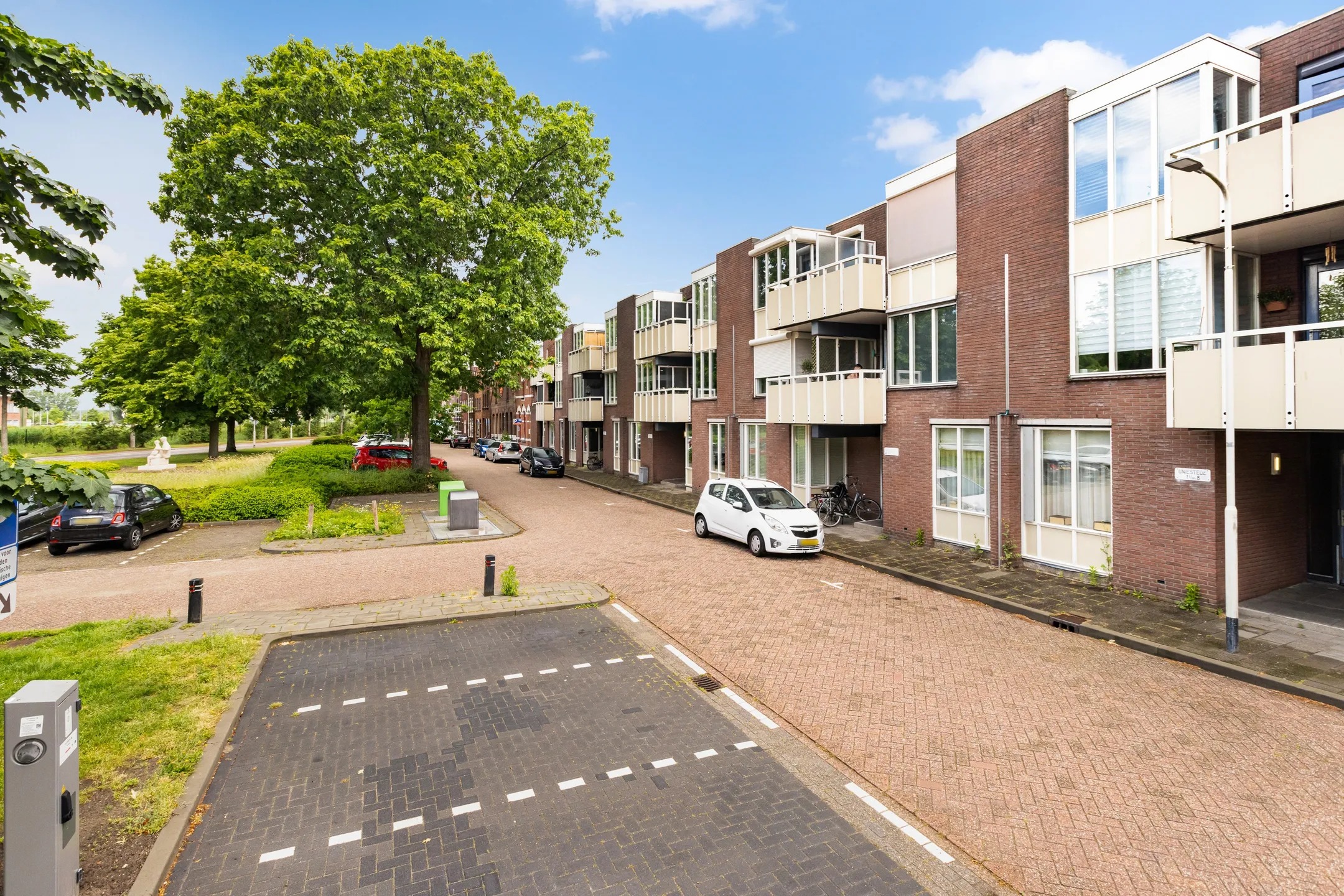 Portiekflat Uniestede 17 in Roosendaal