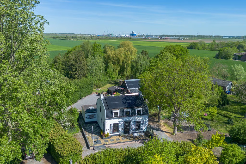 Vrijstaande woning Graafjansdijk B 37 in Westdorpe