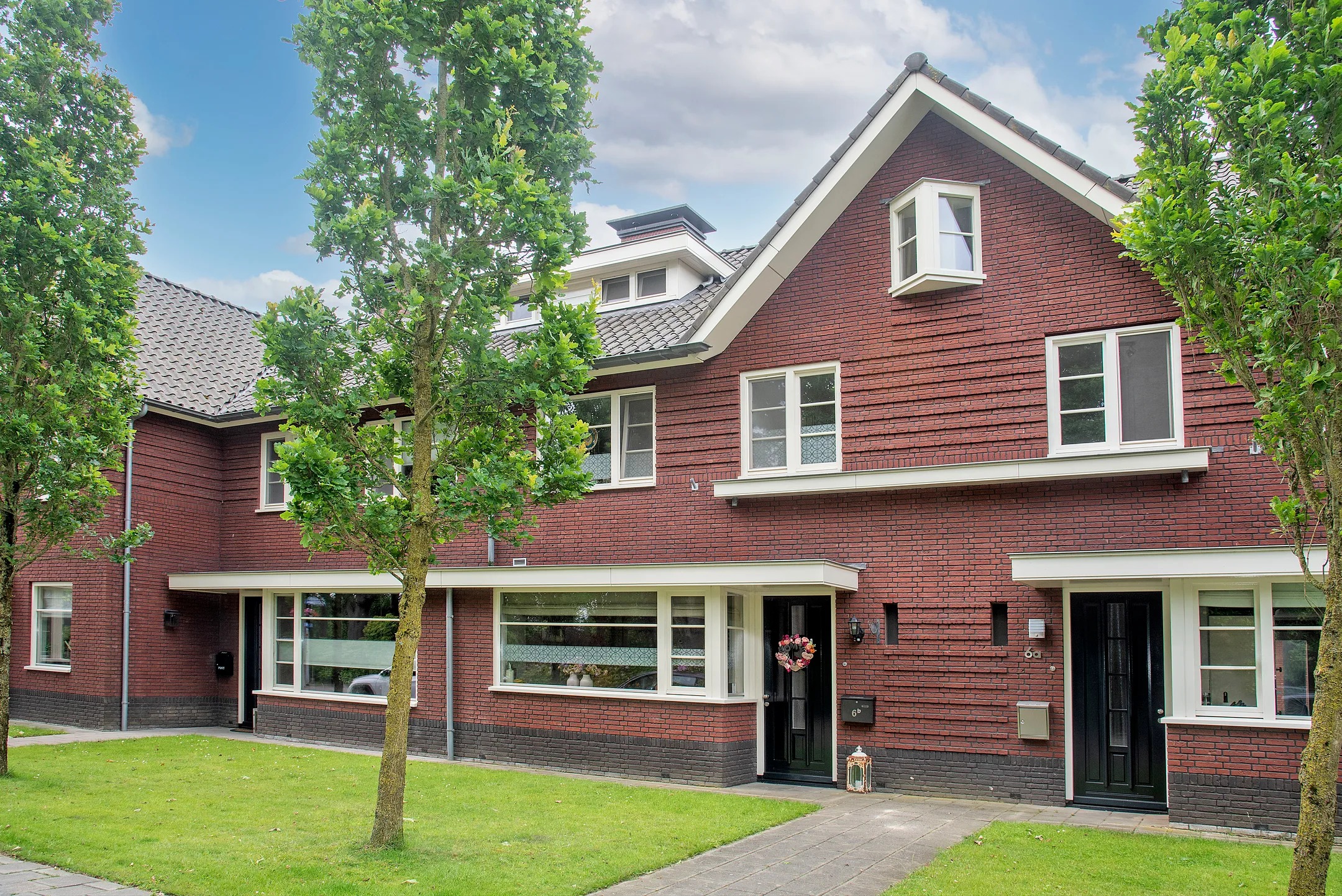Tussenwoning O.L. Vrouwestraat 6 b in Bentelo