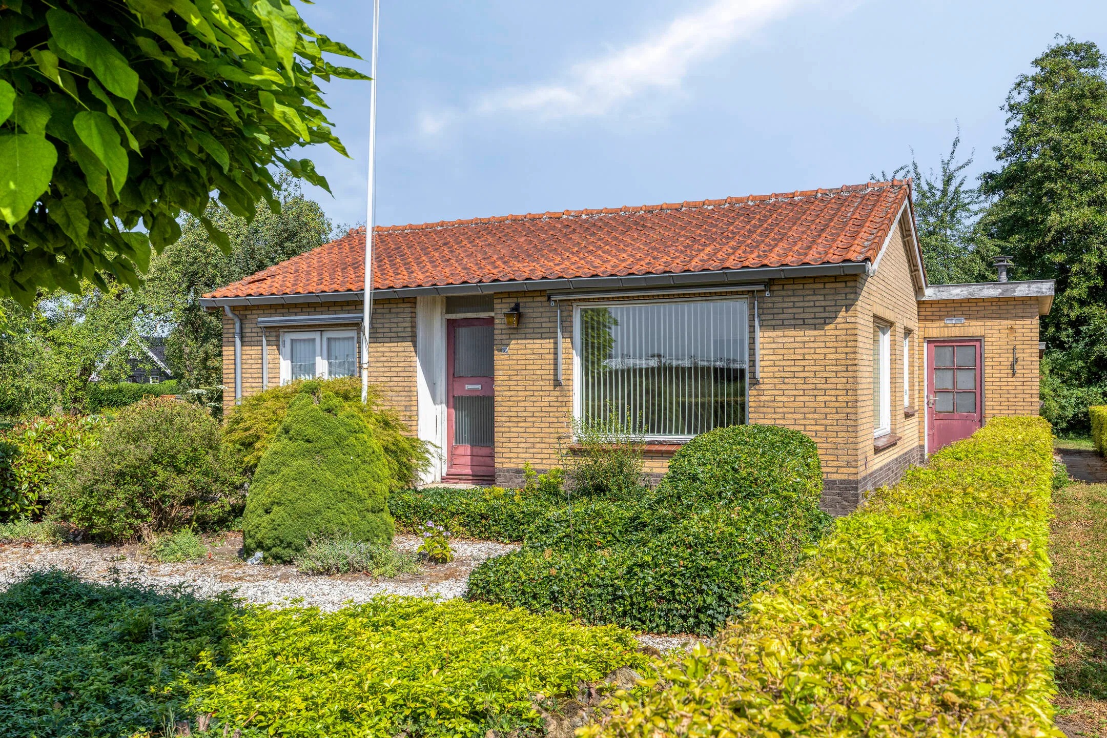 Vrijstaande woning Stationsweg 28 in Wadenoijen