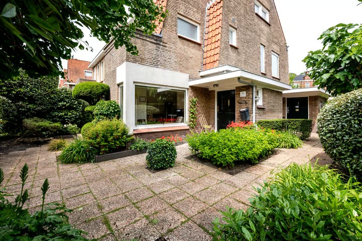 2-onder-1-kapwoning Spotvogellaan 21 in Den Haag