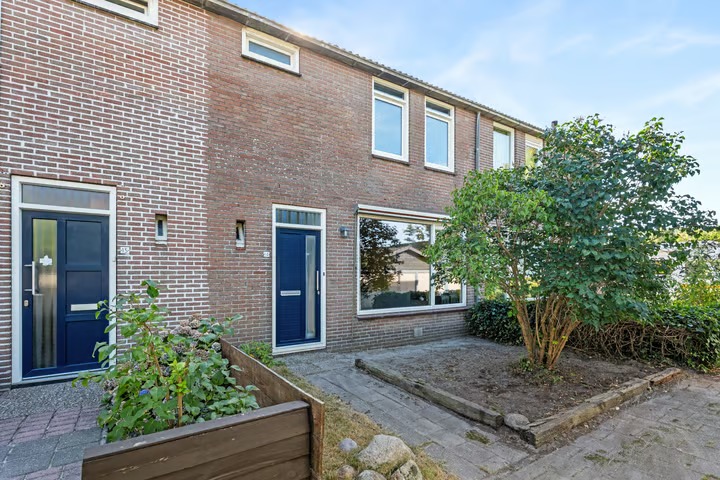 Tussenwoning Saturnus 14 in Hoogezand