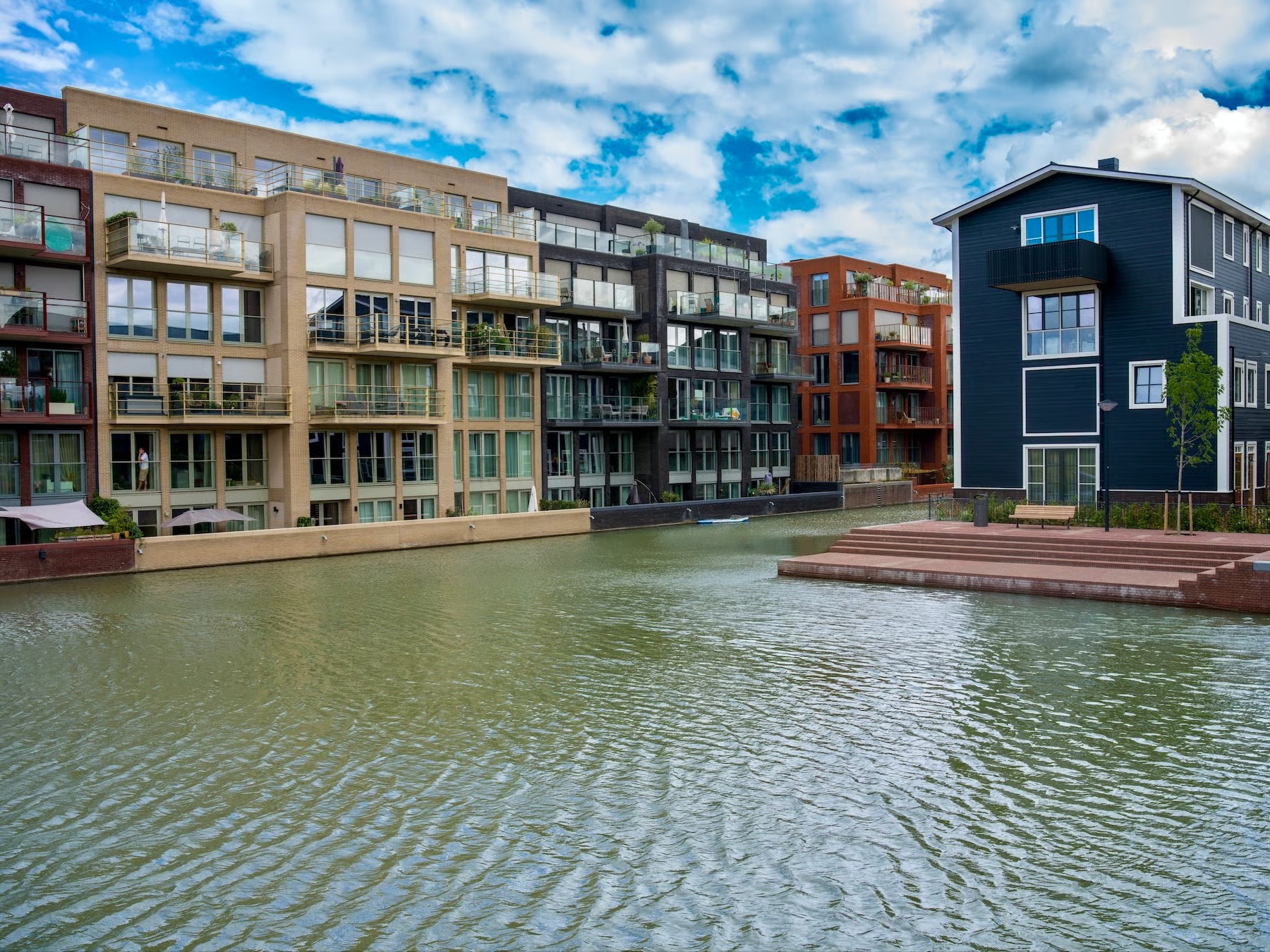 Beneden + bovenwoning Memeleiland 65 in Amsterdam