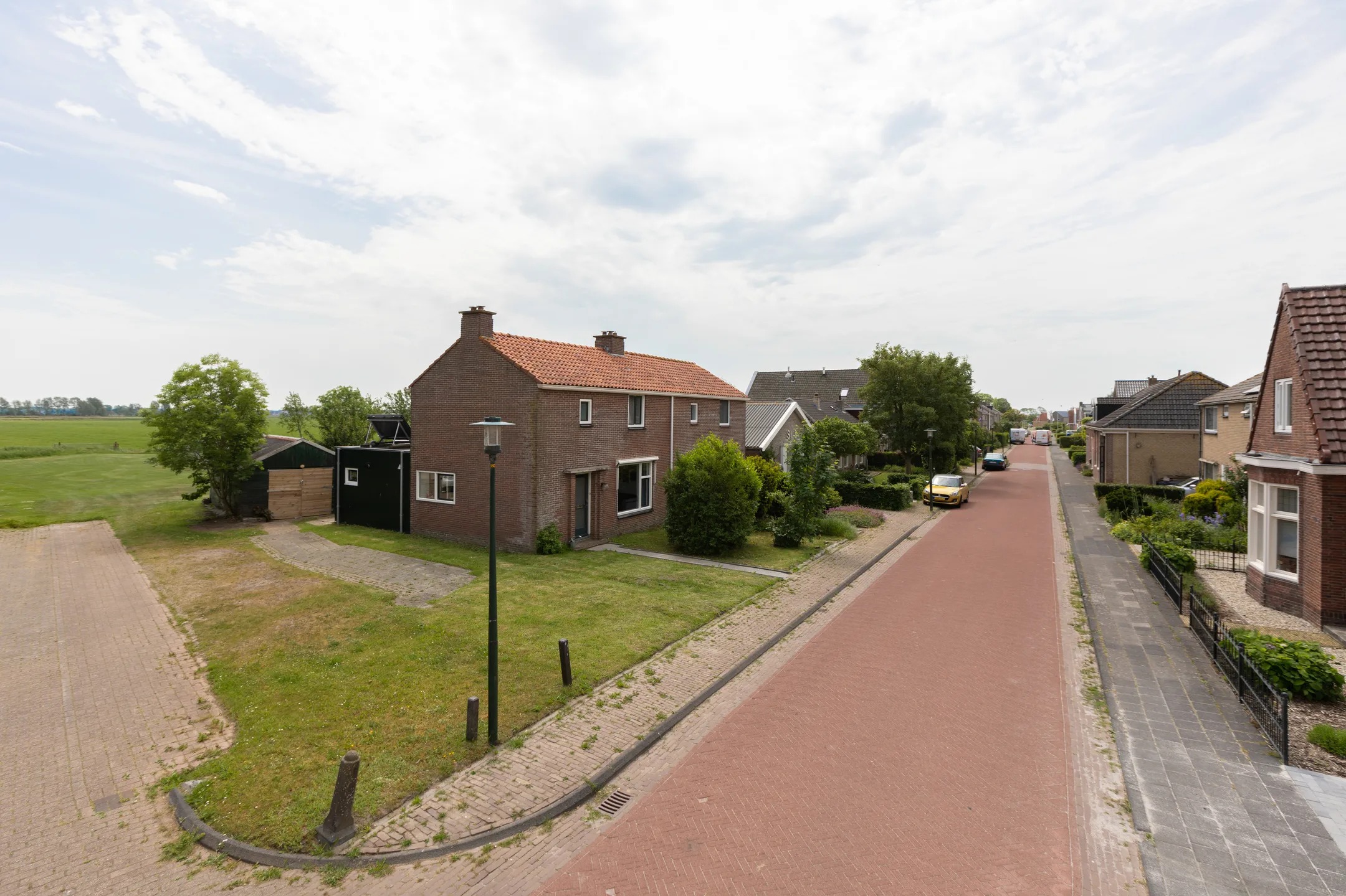Hoekwoning van Osingaweg 7 in Schettens