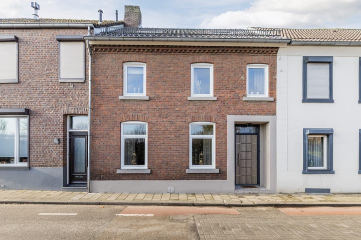 Tussenwoning Rötscherweg 21 Landgraaf