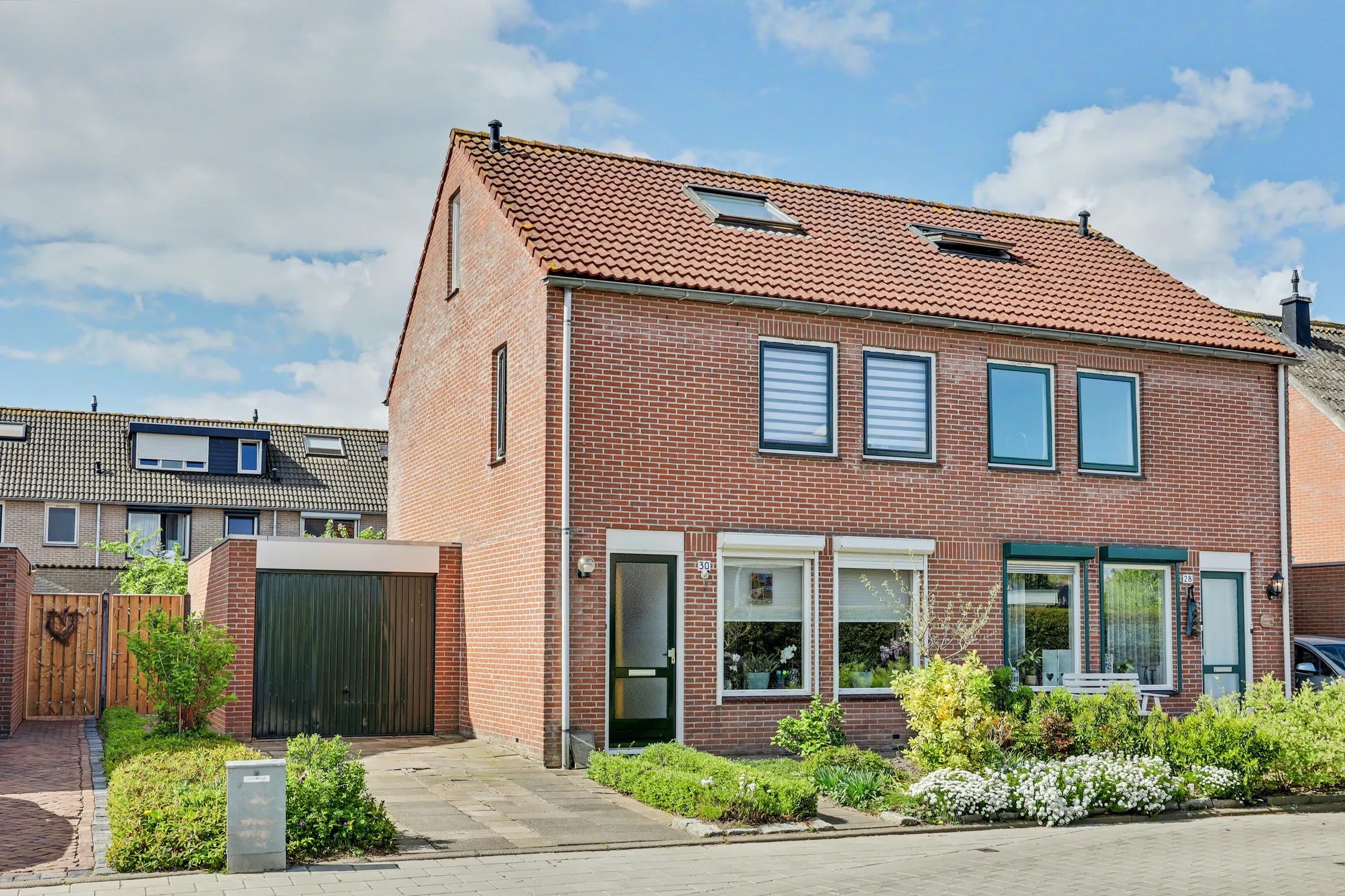 2-onder-1-kapwoning Fahrenheitstraat 30 in Kruiningen