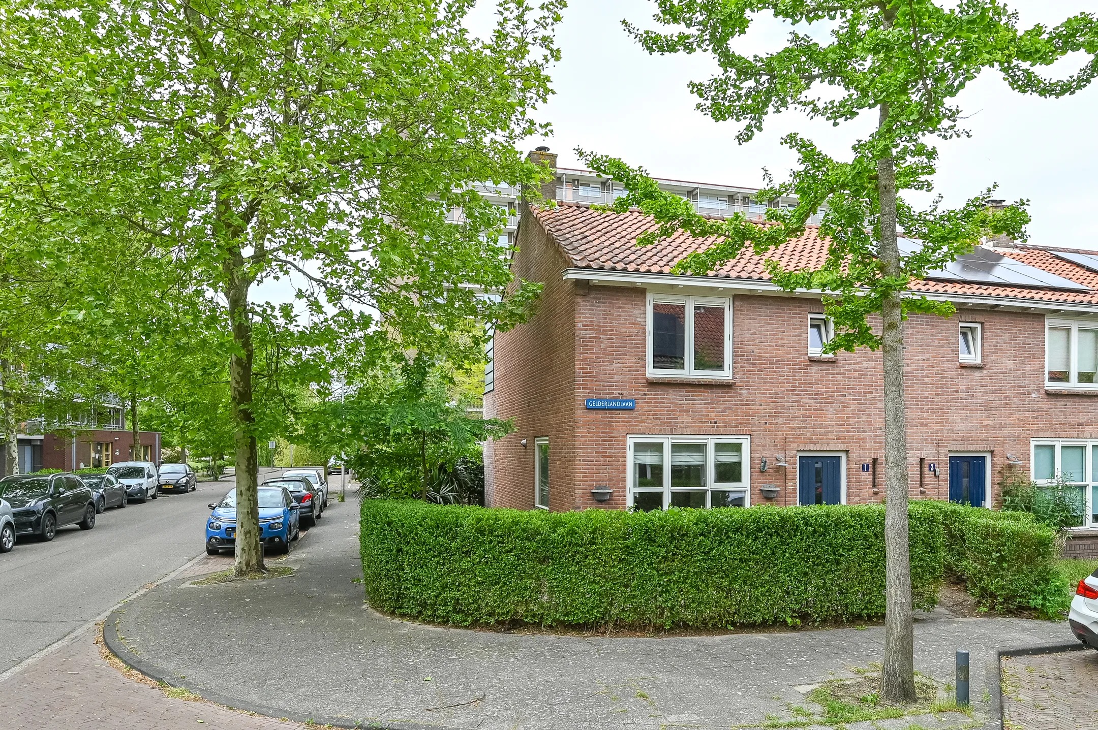 Hoekwoning Gelderlandlaan 1 in Heemstede