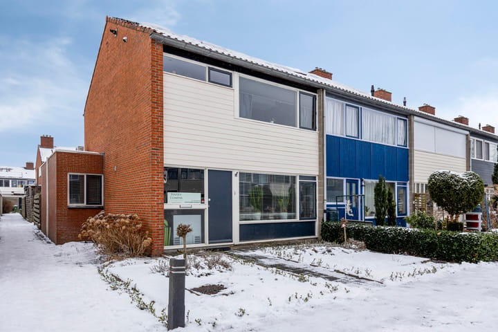 Hoekwoning Postweg 187 in Barger-Compascuum