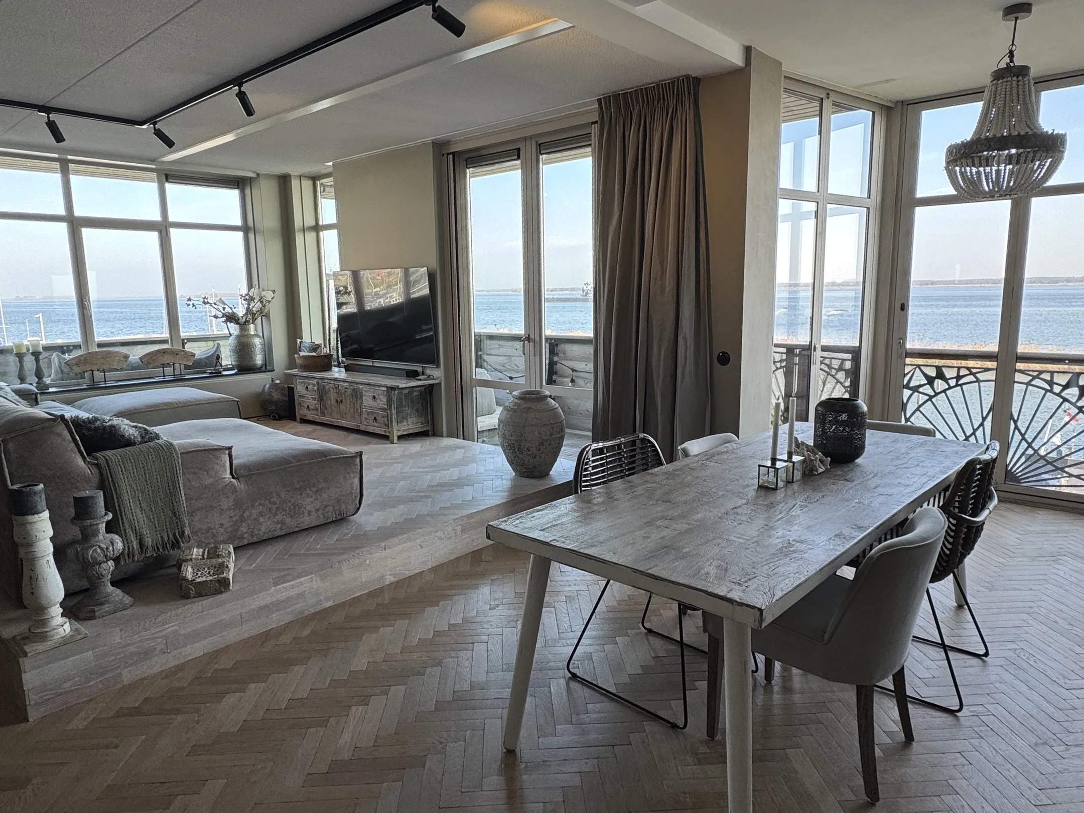 Galerijflat Zuiderzee op Zuid 154 in Biddinghuizen