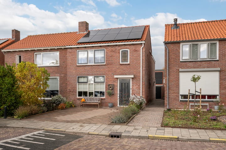2-onder-1-kapwoning Schoolstraat 32 in Sint Philipsland