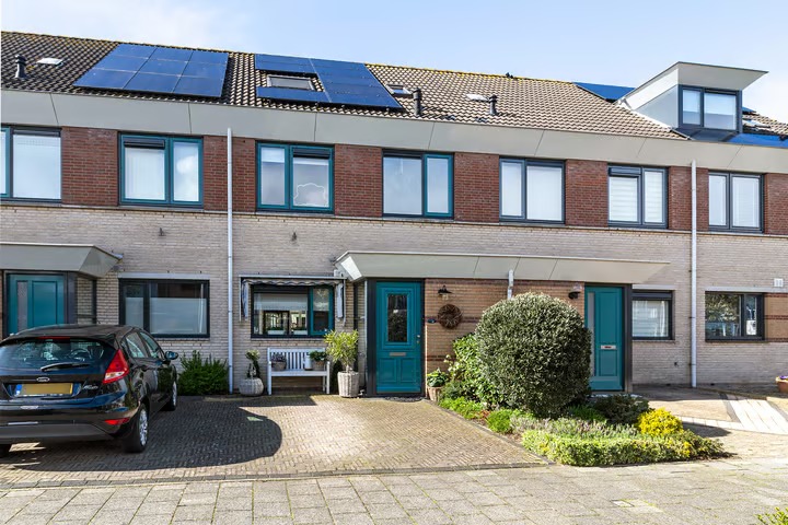 Tussenwoning Goudenregenstraat 14 in Monster